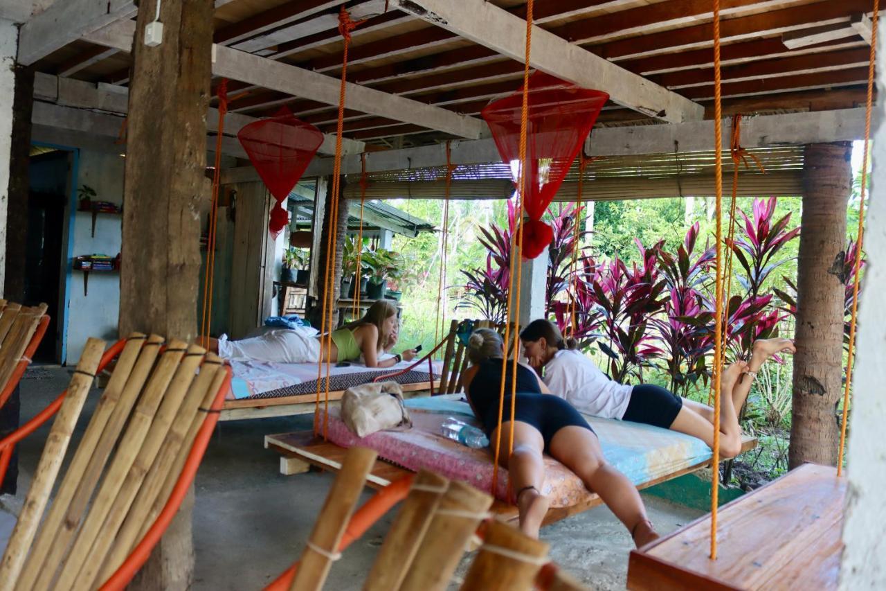 Bohol Hammock Hostel Batuan Esterno foto